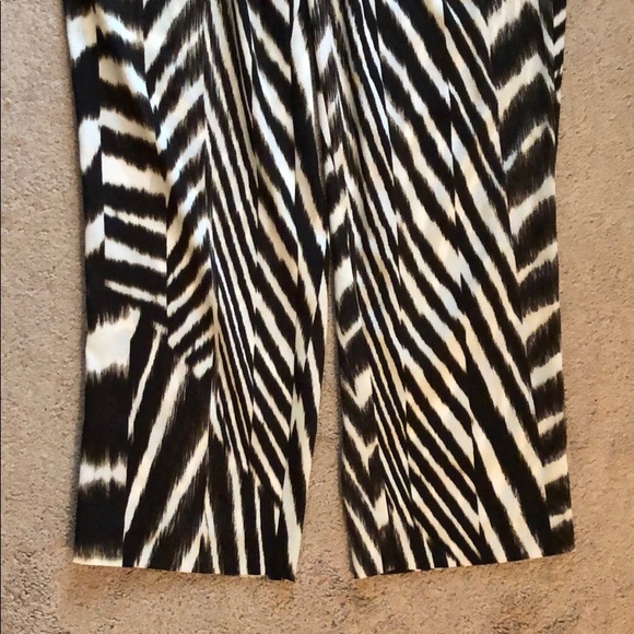 🆕 Calvin Klein drawstring pull on ankle pants - Picture 2 of 5